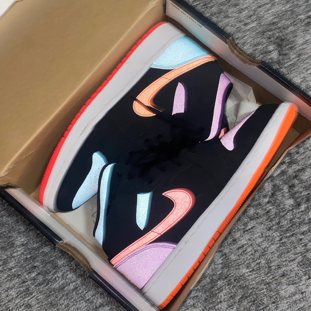 Nike air Jordan 1 mid gs 5y